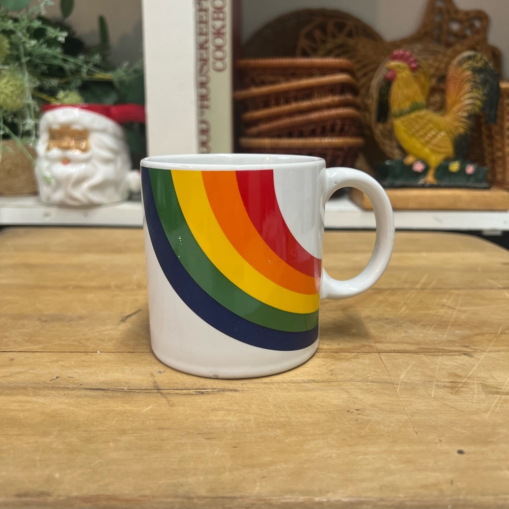 Vintage rainbow mug ftd cup
